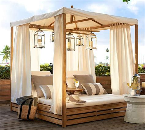 Pottery Barn Outdoor Daybed